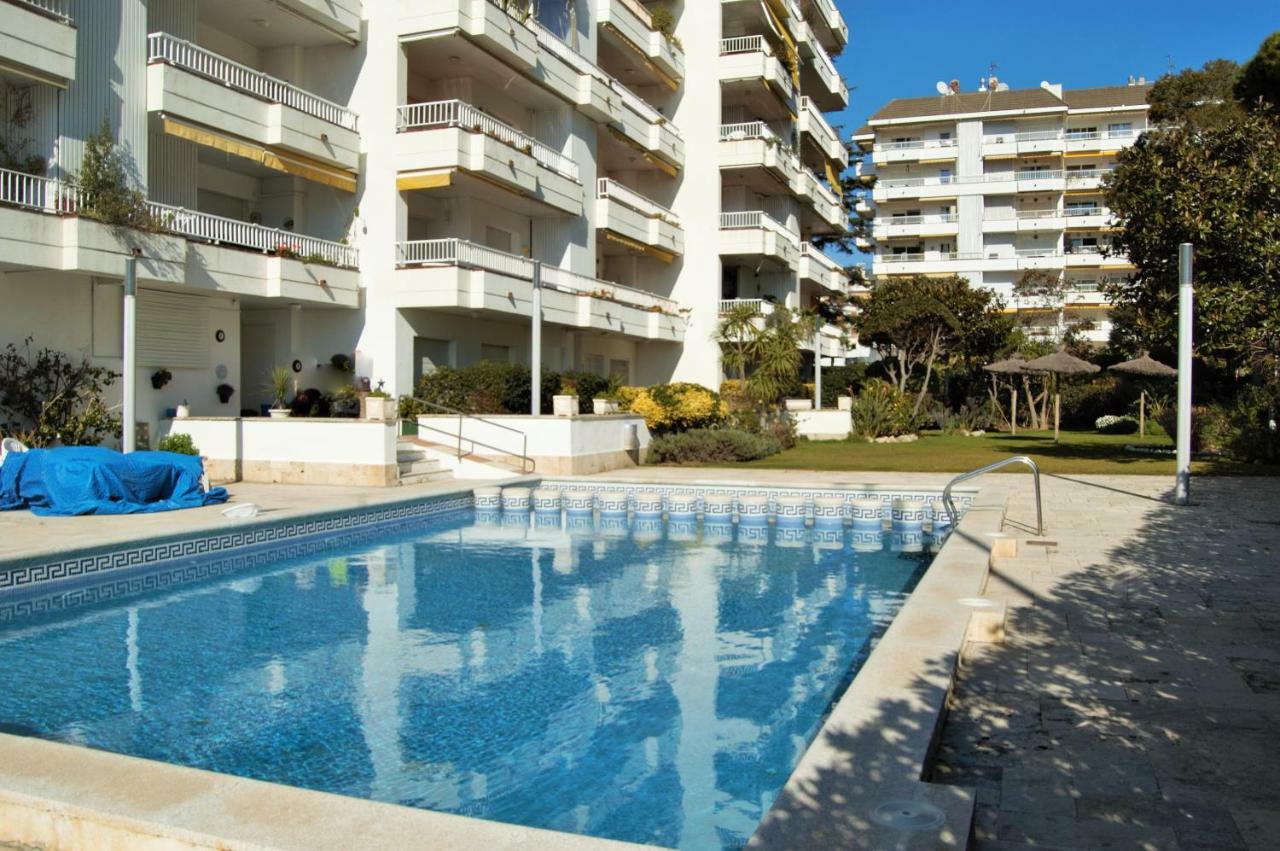 Apartamento Alessia Garden Lloret de Mar Ngoại thất bức ảnh